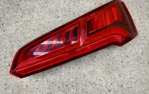 Audi Q5 SQ5 FY Tailgate rear/tail lights 