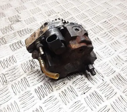 BMW 5 E60 E61 Fuel injection high pressure pump 0445010146 676740 7798333