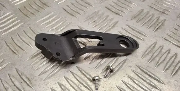 Lexus RX 330 - 350 - 400H Headlight/headlamp mounting bracket 8119448030