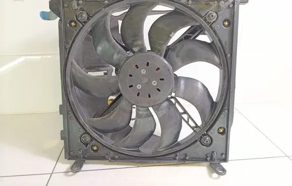 Porsche 911 992 Electric radiator cooling fan 992959447D 992121334 992121250