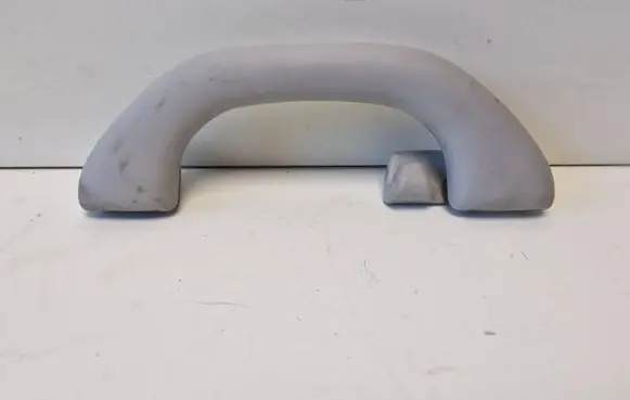 Volkswagen Polo V 6R Rear interior roof grab handle 6R0857607
