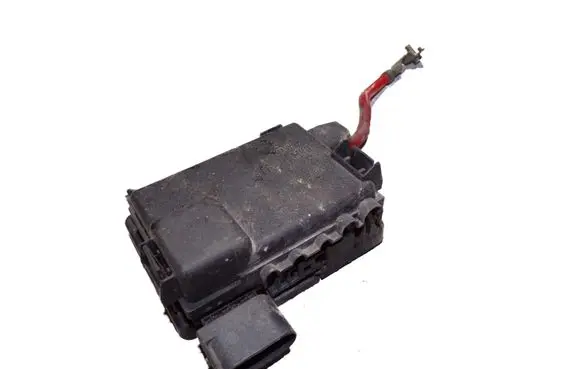 Volkswagen Transporter - Caravelle T4 Fuse module 7D0937509
