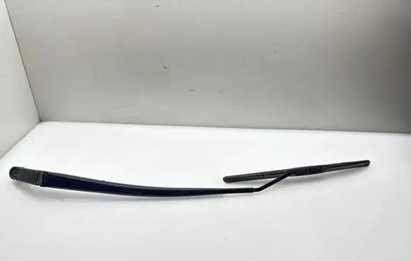 Front wiper blade arm