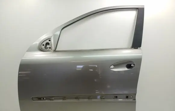Mercedes-Benz ML W164 Door (2 Door Coupe) A1647200105