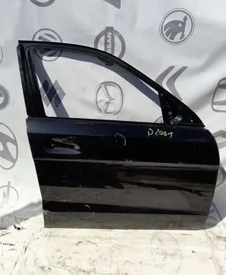 Mercedes-Benz GLE (W166 - C292) Front door