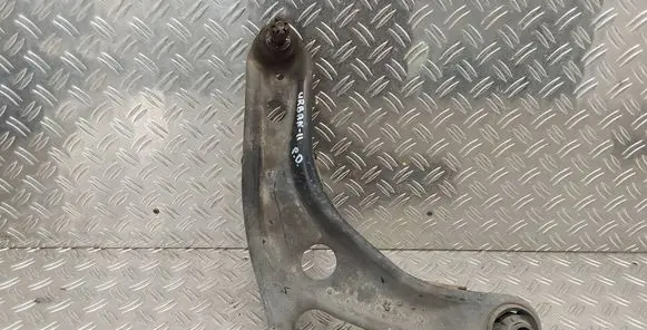 Toyota Urban Cruiser (XP110) Front lower control arm/wishbone 