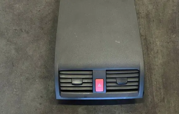 Honda Accord Dash center air vent grill GA325111100