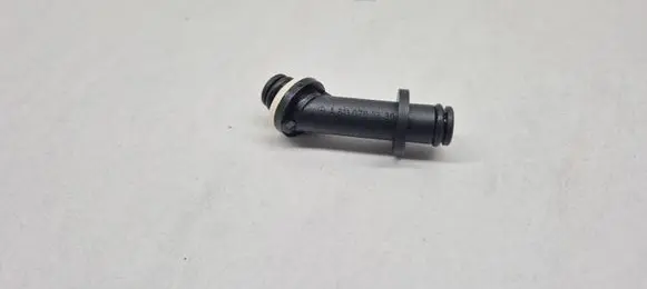 Mercedes-Benz Vito Viano W639 Fuel return line/hose A6110700330