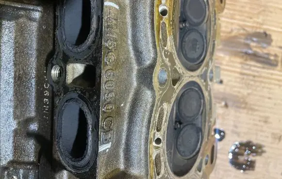 Ford Focus Engine head 4M5G6090CB