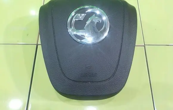 Opel Insignia A Steering wheel airbag 22992537