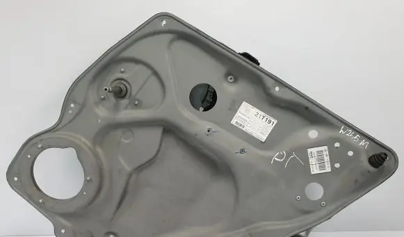 Mercedes-Benz B W245 Rear window lifting mechanism without motor A1697300679