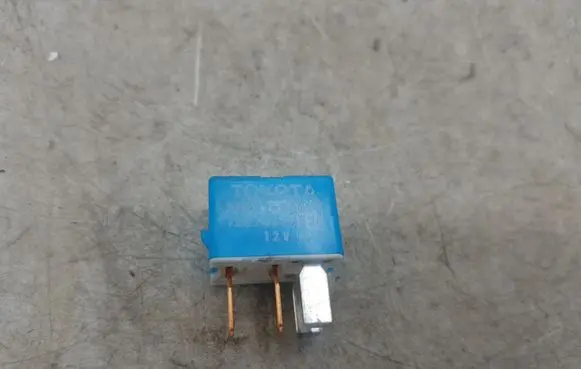 Lexus IS 220D-250-350 Other relay 9098702027 1567002870