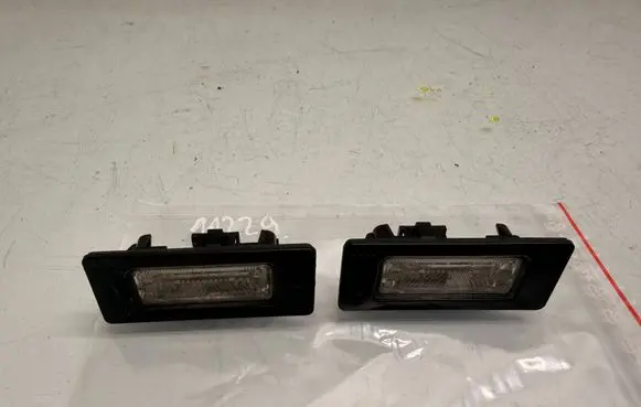 Audi A4 S4 B8 8K Number plate light 8T0943021