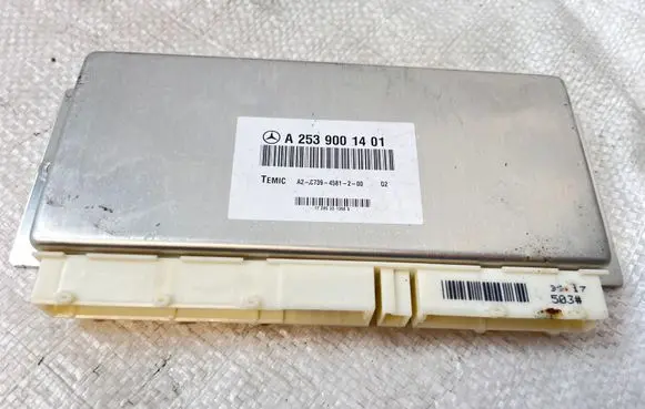 Mercedes-Benz GLC X253 C253 Air suspension control unit module (rear) A2539001401
