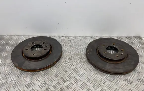 Opel Astra J Front brake disc