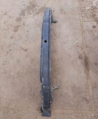 Seat Toledo II (1M) Front bumper cross member