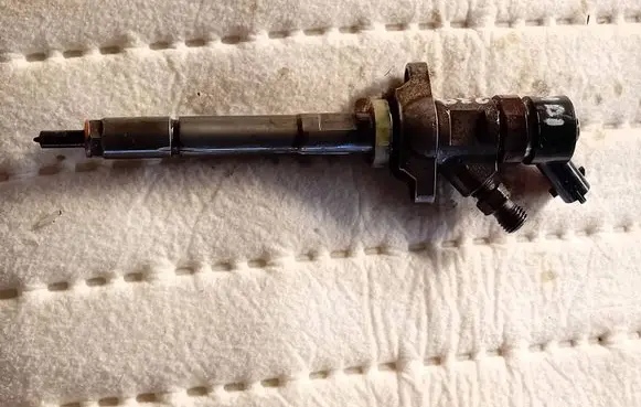 Ford Focus Fuel injector 0445110239