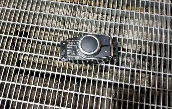 Mercedes-Benz B W246 W242 Multifunctional control switch/knob A2469005615
