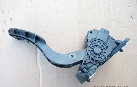 Toyota C-HR II Accelerator throttle pedal 78110F4022 23341C1 31507288749
