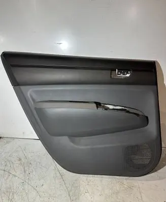 Toyota Prius (NHW20) Rear door card panel trim
