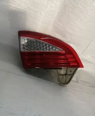 Ford Mondeo MK IV Tailgate rear/tail lights 1S7113A603A 374D