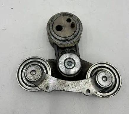 Volvo V60 Generator/alternator belt tensioner 31339090