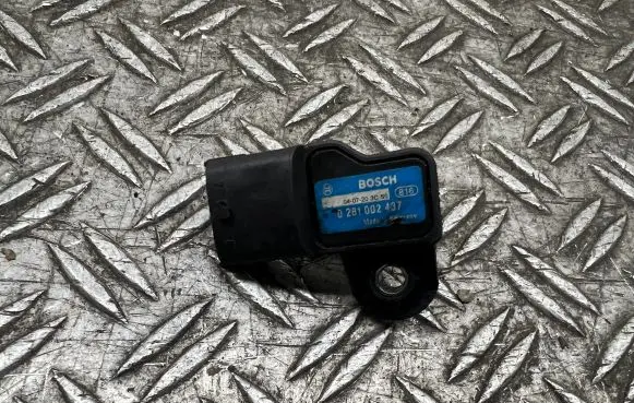 Opel Vectra C Air pressure sensor 0281002437