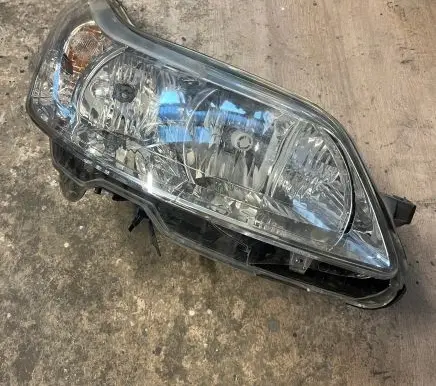 Citroen C4 I Headlight/headlamp 9684382280