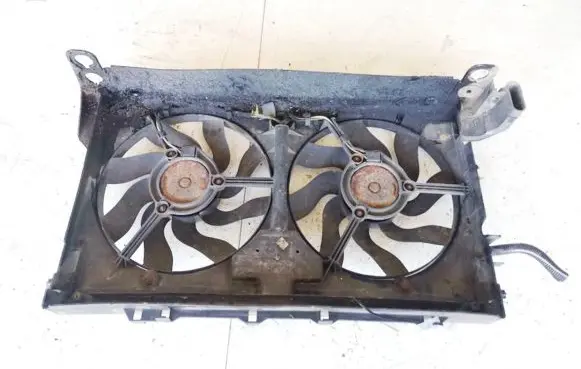 Peugeot 406 Radiator cooling fan shroud