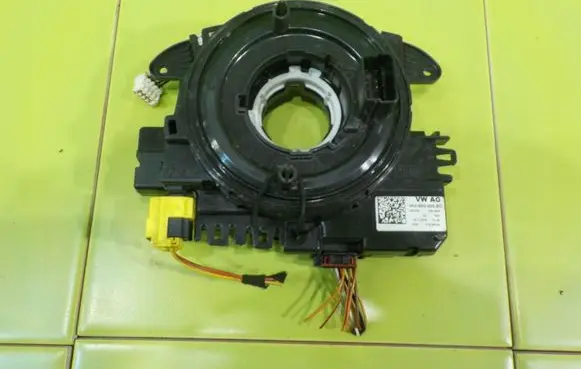 Seat Alhambra (Mk2) Airbag squib ring wiring 5K0953569BD TASMA ZWIJAK