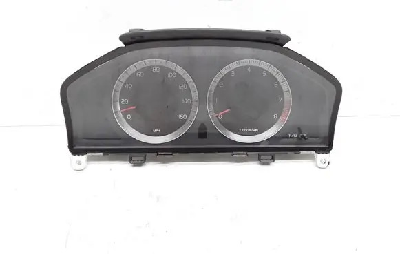 Volvo XC70 Speedometer (instrument cluster) 31270368 36002199 31270368AA