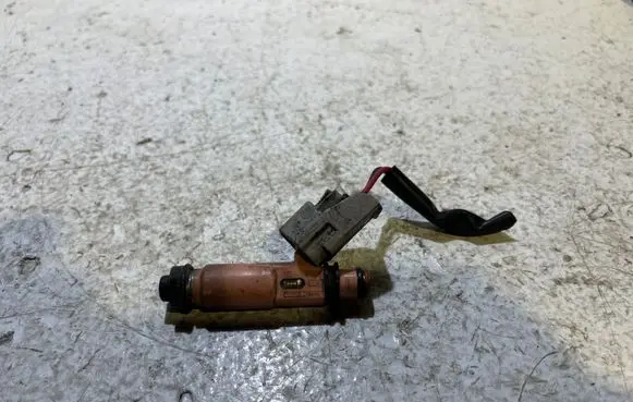 Lexus RX 330 - 350 - 400H Fuel injector 2325020030