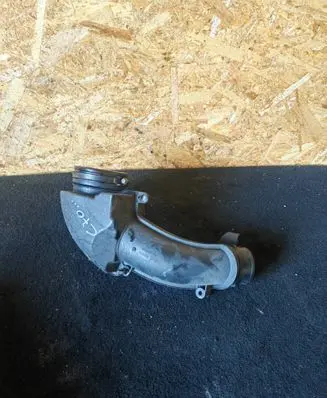 Volvo C70 Intake resonator 31293547