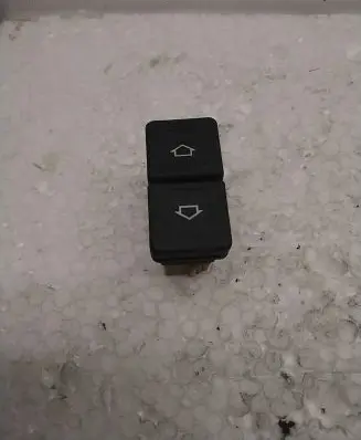 Citroen Xsara Picasso Electric window control switch