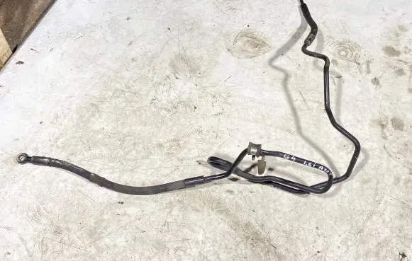 Volkswagen Golf IV Power steering hose/pipe/line