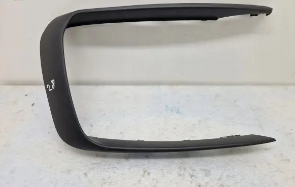 Porsche Macan (95B) Front bumper splitter molding 95b807820g