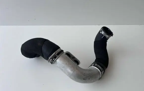 Audi A8 S8 D4 4H Intercooler hose/pipe 4H0145762H 4H0145738P