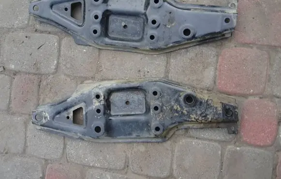 Mercedes-Benz Sprinter W907 W910 Other front suspension part A9076220700 AA076228