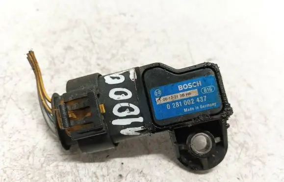 Opel Zafira B Air pressure sensor 0281002437