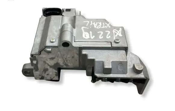 Nissan X-Trail T31 Steering rack control module 28500JG008