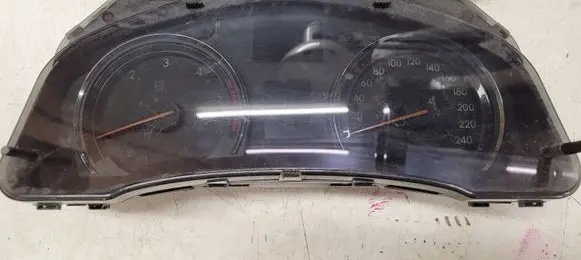 Toyota Avensis T270 Speedometer (instrument cluster) 8380005L70 MB2574604960