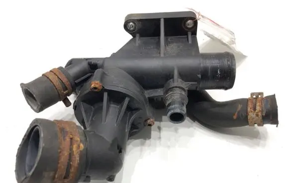 Renault Trafic III (X82) Thermostat/thermostat housing 110618527R