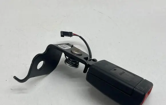 BMW X3 G01 Rear seatbelt buckle 3741428 075181F S3741428704