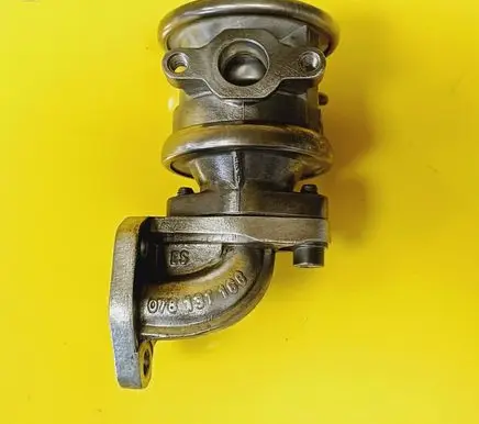 Audi A6 S6 C5 4B EGR valve 078131166