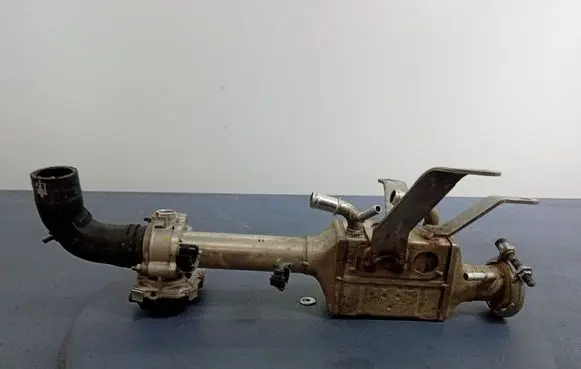 Audi Q7 4M EGR valve cooler 059131508CP