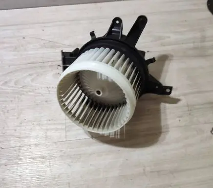 Fiat 500X Heater fan/blower 5T59 0488 18337