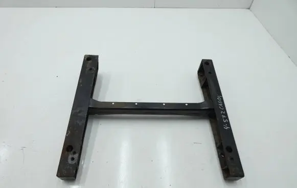 Volkswagen Caddy Front driver seat rail 2K0881033E