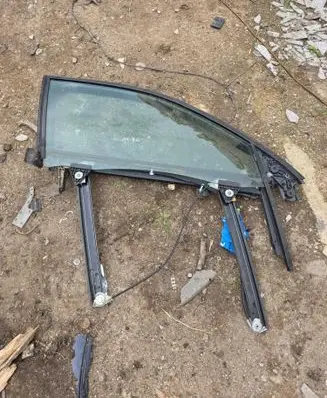 Audi A4 S4 B6 8E 8H Front window lifting mechanism without motor