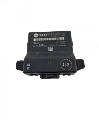 Skoda Superb B6 (3T) Door control unit/module 1K0907530AD