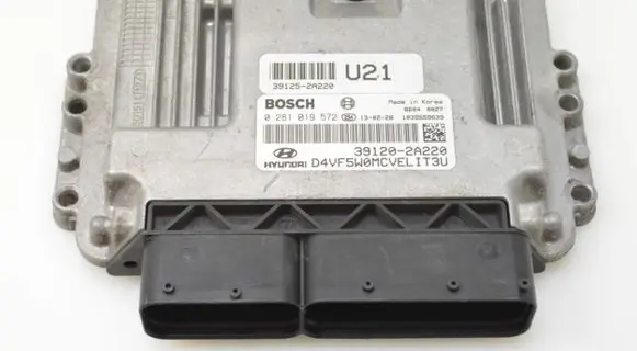 Hyundai i40 Engine control unit/module 391202A220